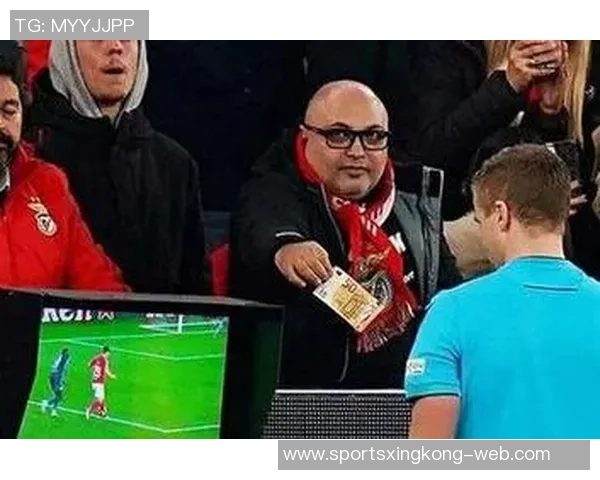 曼联中场急需替代者若昂内维斯或成最佳人选